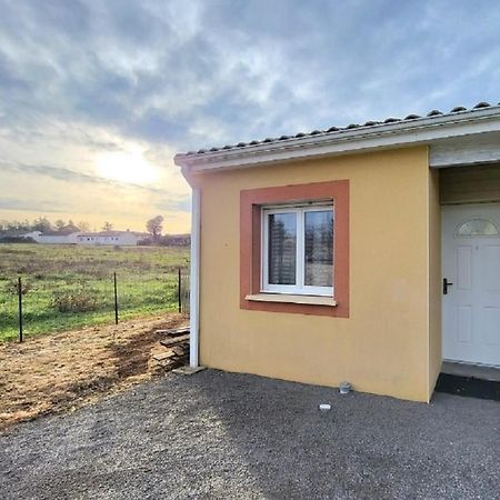 Logement Thermale Et De Tourisme Les Acacias 6 Jonzac Kültér fotó
